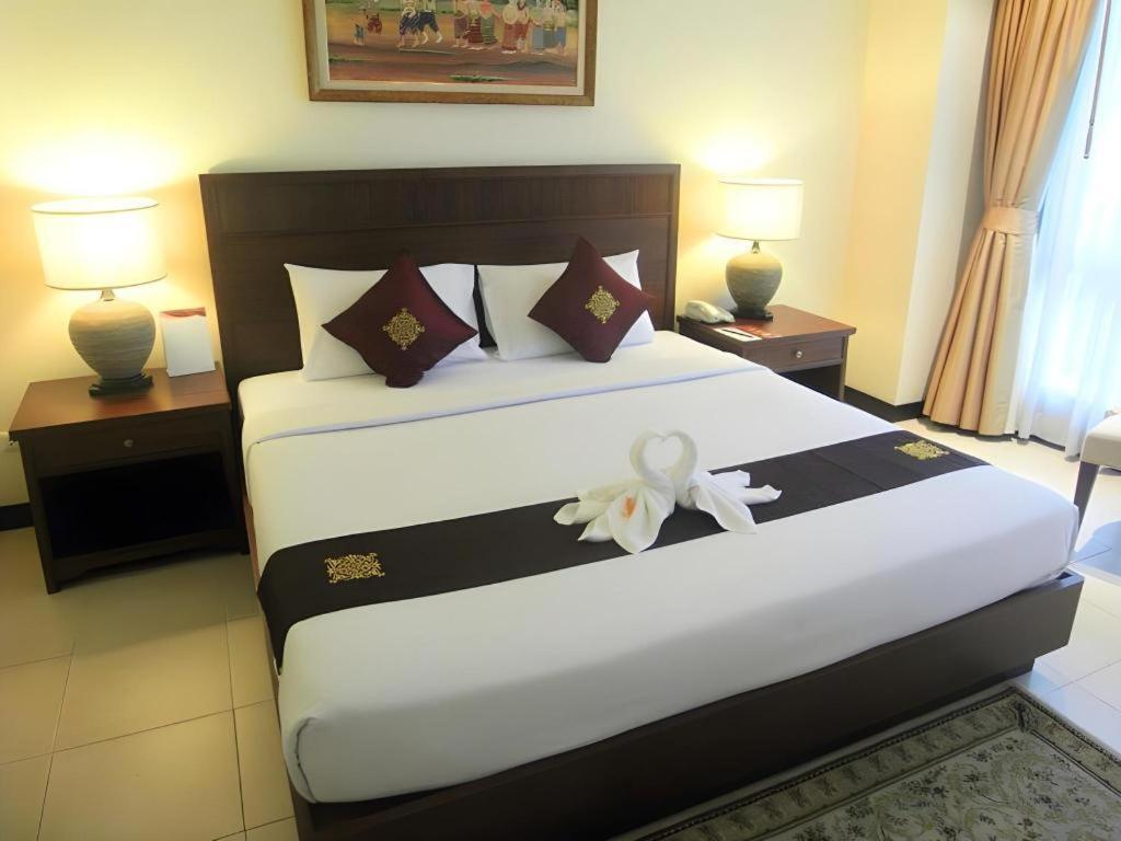 De Arni Hotel Bangkok Exterior photo