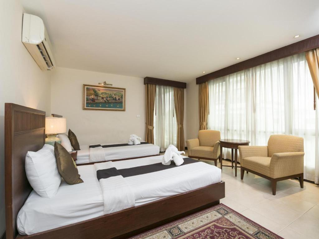 De Arni Hotel Bangkok Exterior photo