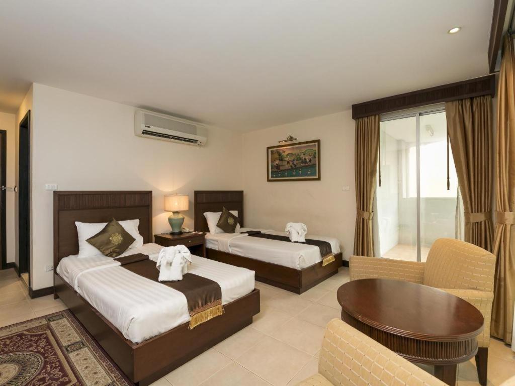 De Arni Hotel Bangkok Exterior photo